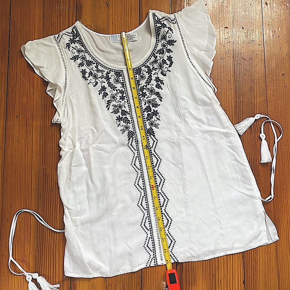 Embroidered Time & Tru Flowy Top - Picture 5 of 6
